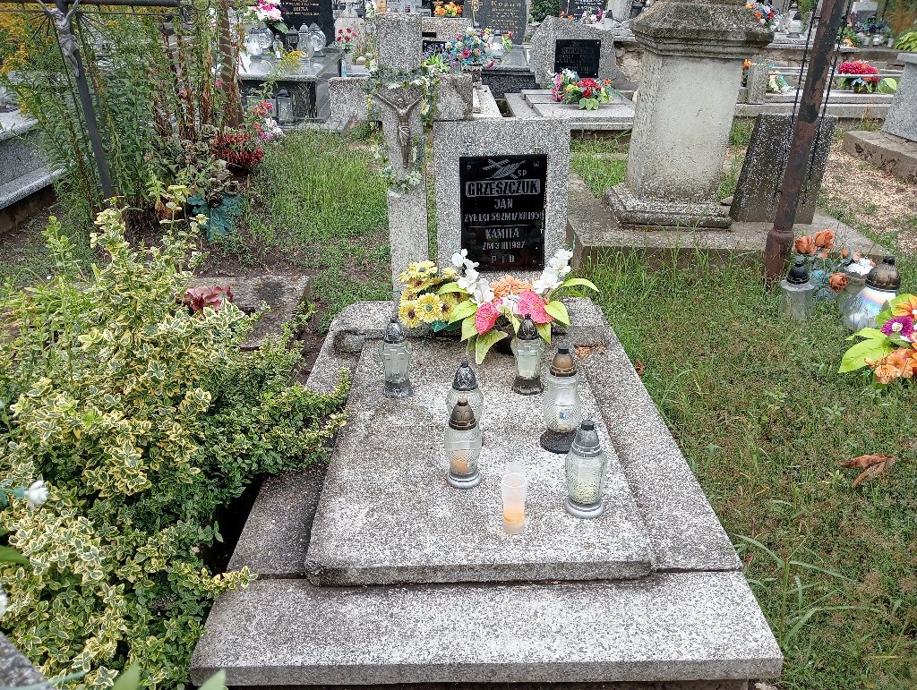 Grób Kamila Grzeszczuk