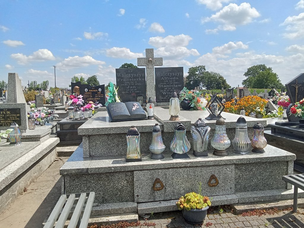 Grób Alfreda Walczyszyn
