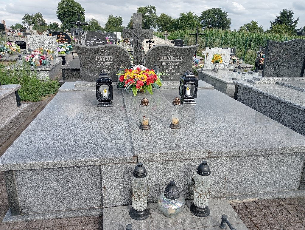 Grób Marianna Ryło